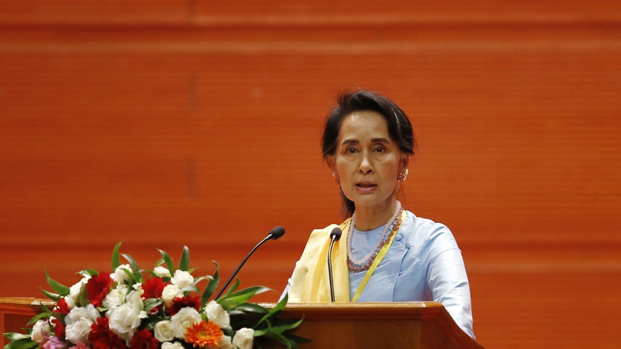 Myanmar’s Aung San Suu Kyi will address the nation on the Rohingya crisis today