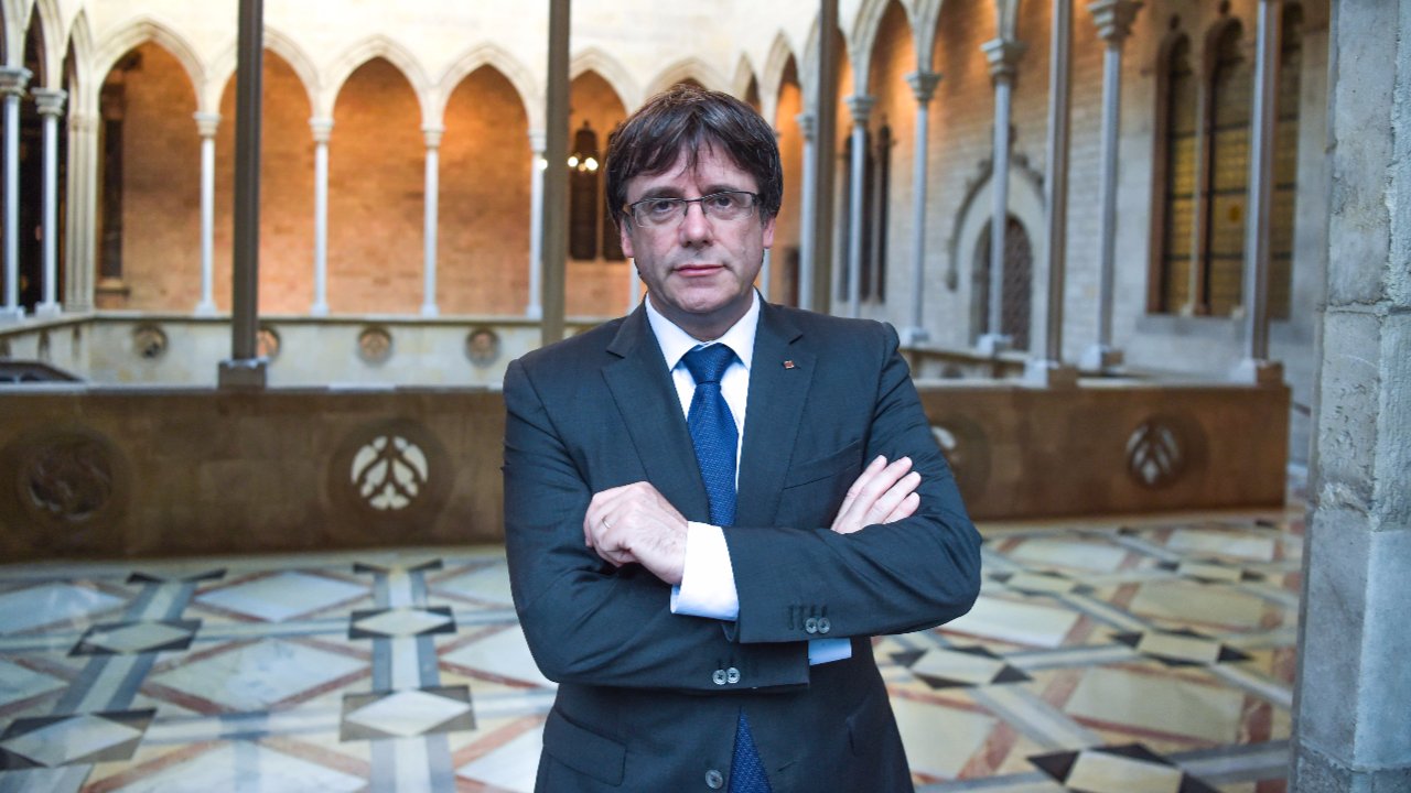 Deadline approaches for Catalan President Carles Puigdemont