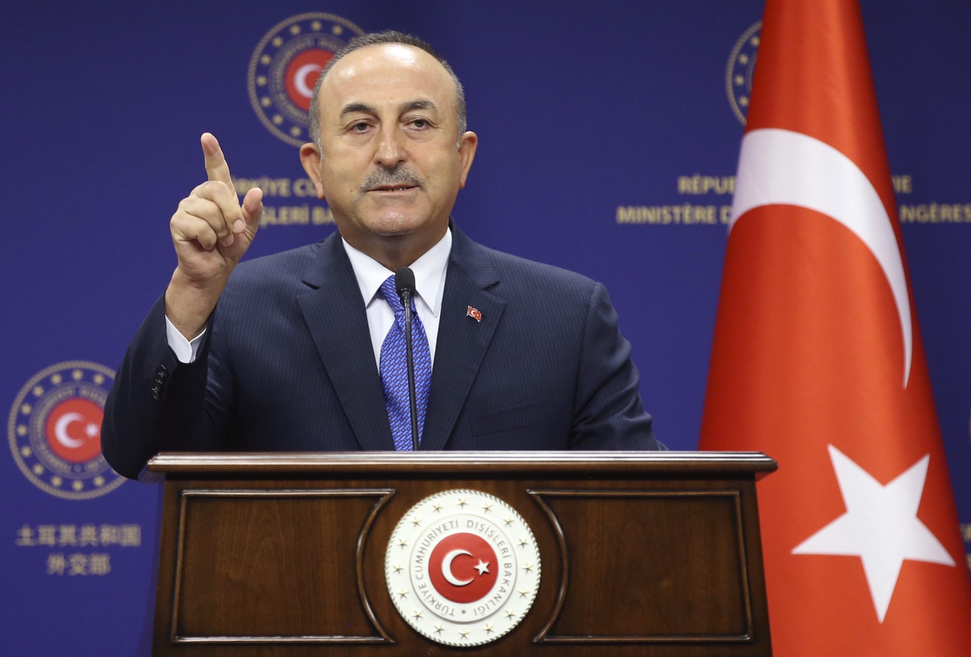 Ο Τούρκος υπουργός Εξωτερικών θα πραγματοποιήσει συνομιλίες με Τουρκοκύπριο ηγέτη