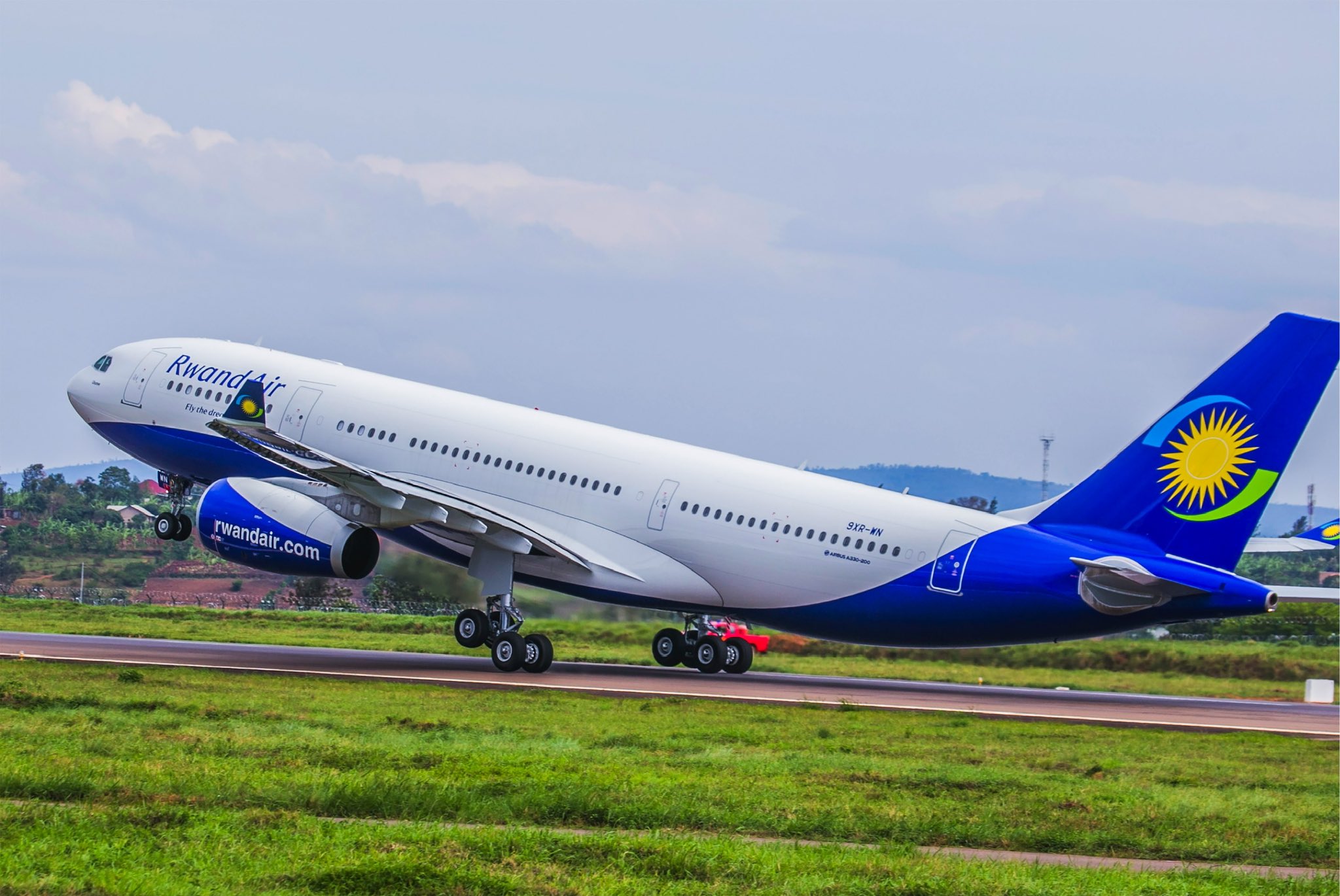 rwandair-to-resume-flights-to-southern-africa-foreign-brief