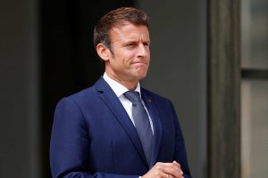 Macron concludes Romania and Moldova trip
