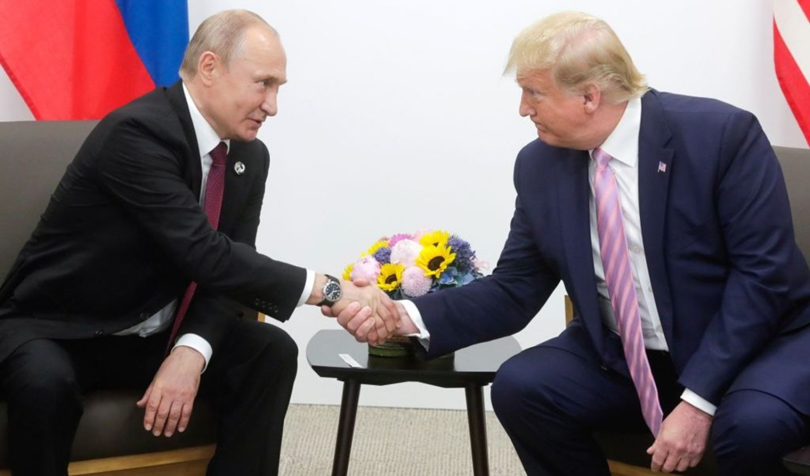 US President Trump says he is ready to meet with Russian President Putin | Photo: Kremlin Press Office/Handout/Anadolu Agency/Getty Images